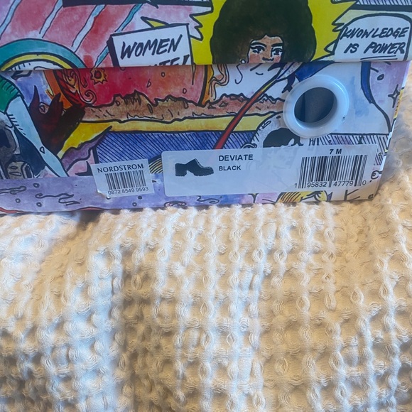 Jeffrey Campbell Deviate Platform Mules - Picture 3 of 5